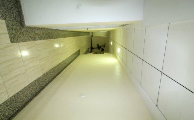 Resale - Apartment -
Torrevieja - Centro