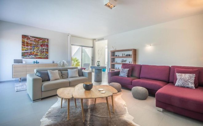 Revente - Villa -
Orihuela Costa - Costa Blanca