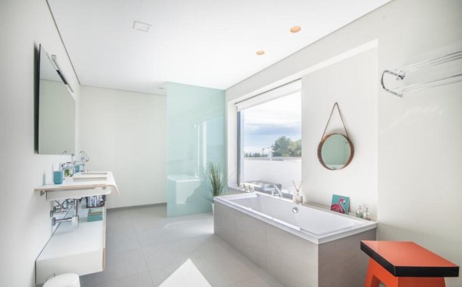 Revente - Villa -
Orihuela Costa - Costa Blanca