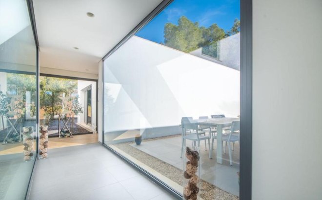 Revente - Villa -
Orihuela Costa - Costa Blanca