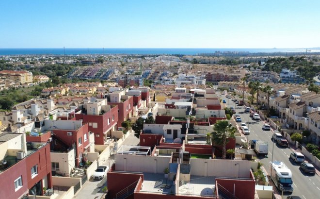 Revente - Town House -
Orihuela Costa - Costa Blanca