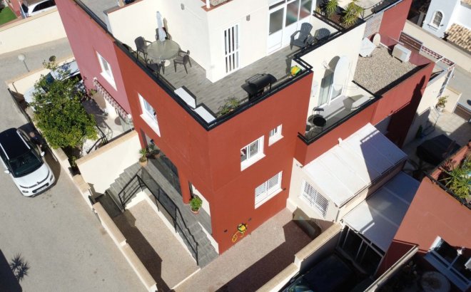 Revente - Town House -
Orihuela Costa - Costa Blanca