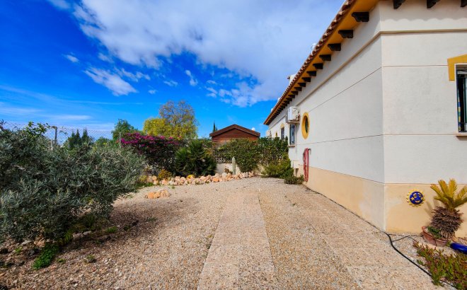 Resale - Town House -
Orihuela Costa - Costa Blanca
