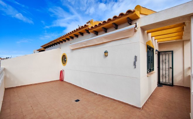 Resale - Town House -
Orihuela Costa - Costa Blanca