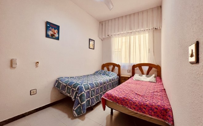 Resale - Apartment -
Torrevieja - Costa Blanca