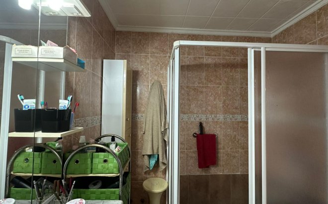 Herverkoop - Appartement -
Torrevieja - Estacion De Autobuses