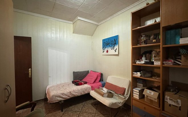 Herverkoop - Appartement -
Torrevieja - Estacion De Autobuses