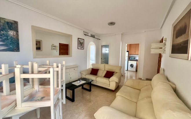 Resale - Bungalow -
San Fulgencio - La Marina