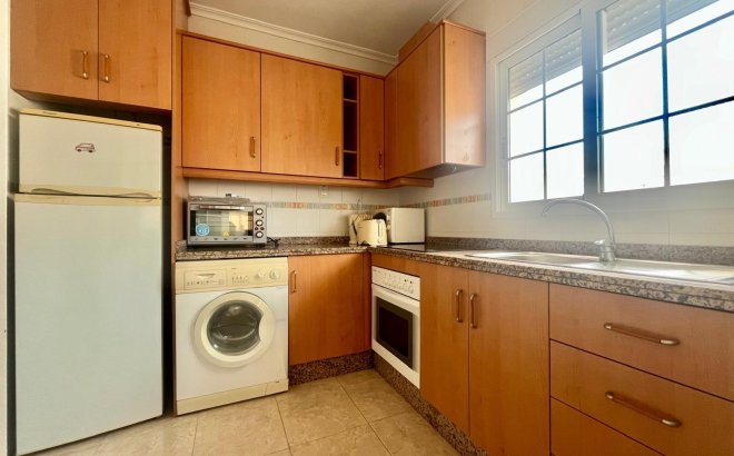 Resale - Bungalow -
San Fulgencio - La Marina