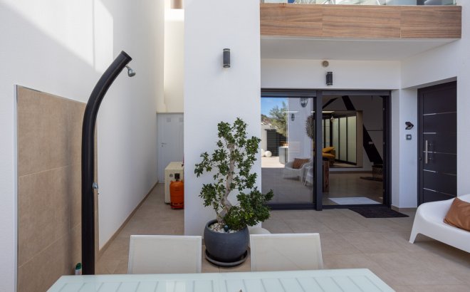 Resale - Villa -
Benijofar - Costa Blanca