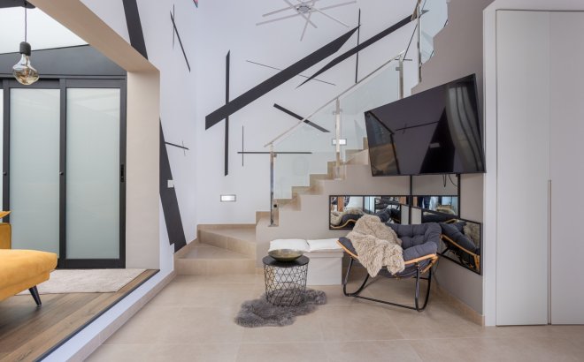 Resale - Villa -
Benijofar - Costa Blanca