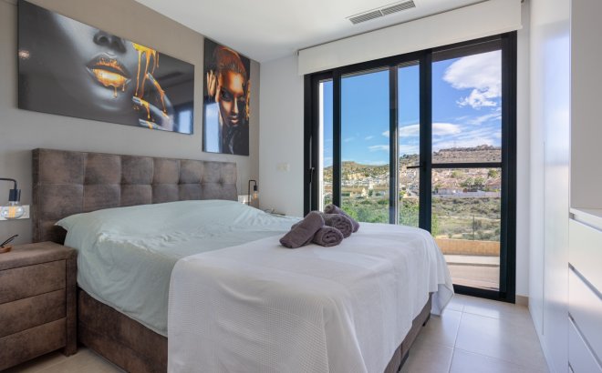 Resale - Villa -
Benijofar - Costa Blanca