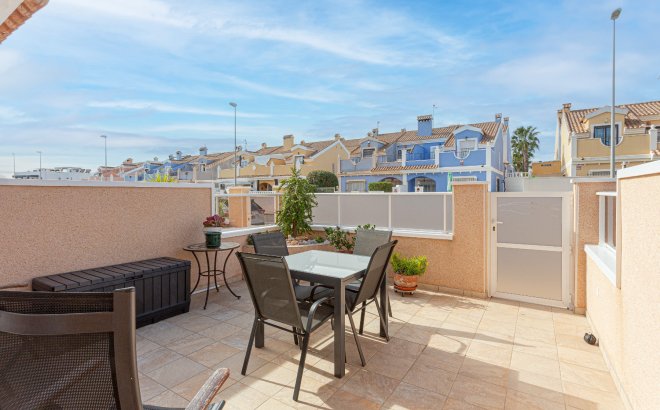 Herverkoop - Villa -
Orihuela Costa - Costa Blanca