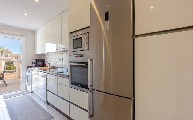 Herverkoop - Villa -
Orihuela Costa - Costa Blanca