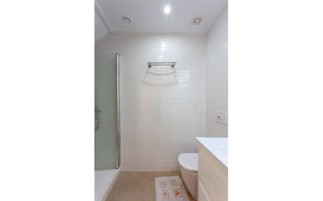 Herverkoop - Villa -
Orihuela Costa - Costa Blanca