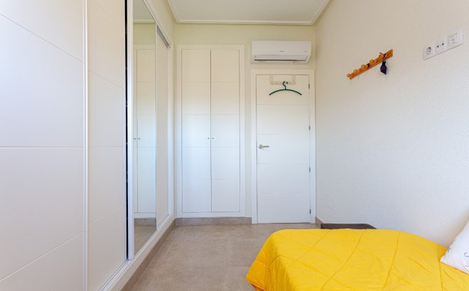 Herverkoop - Villa -
Orihuela Costa - Costa Blanca