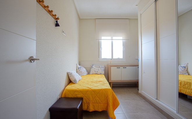 Herverkoop - Villa -
Orihuela Costa - Costa Blanca