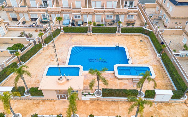 Herverkoop - Villa -
Orihuela Costa - Costa Blanca