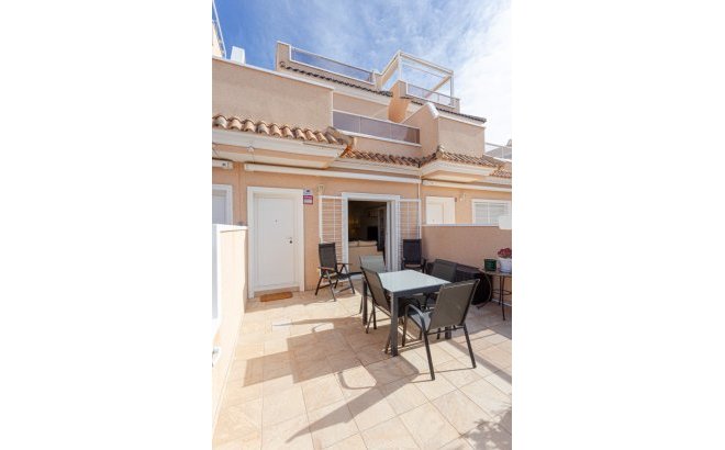 Herverkoop - Villa -
Orihuela Costa - Costa Blanca