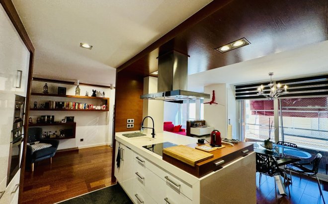 Revente - Appartement -
Torrevieja - Costa Blanca