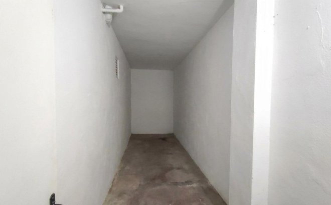 Herverkoop - Appartement -
Torrevieja - Estacion De Autobuses