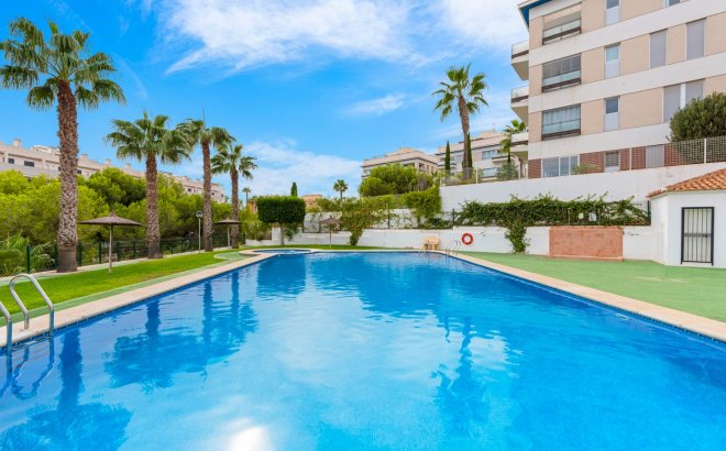 Resale - Villa -
Orihuela Costa - Costa Blanca