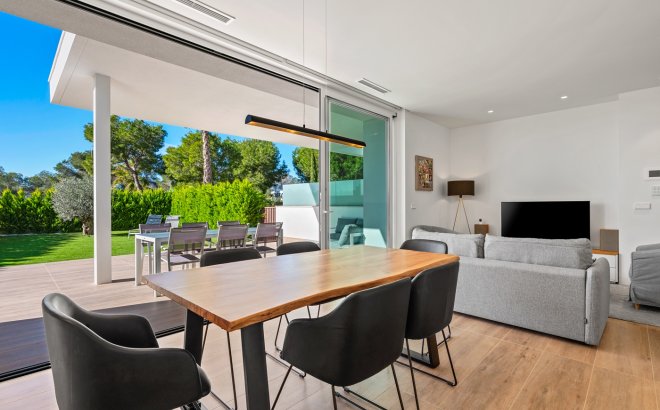 Resale - Apartment -
Las Colinas Golf - Costa Blanca