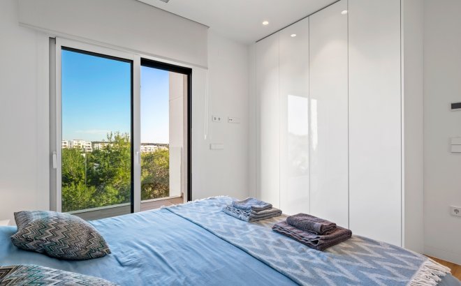 Resale - Apartment -
Las Colinas Golf - Costa Blanca