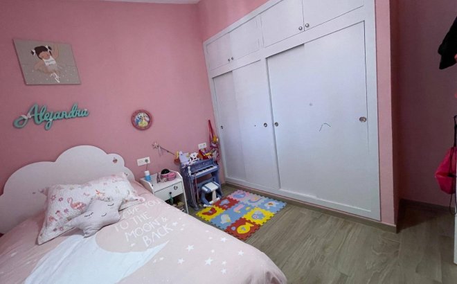 Revente - Town House -
Pilar de la Horadada - Zona Pueblo