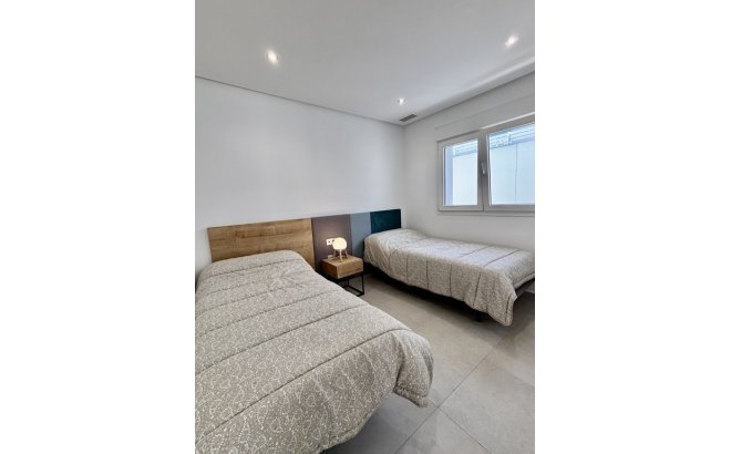 Resale - Villa -
Benijofar - Costa Blanca