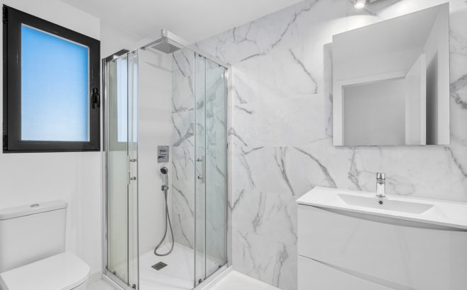 Resale - Apartment -
San Miguel de Salinas - Inland