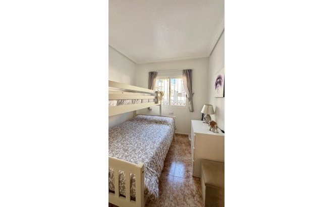 Resale - Apartment -
Orihuela Costa - La Ciñuelica