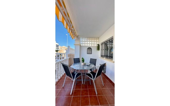 Resale - Apartment -
Orihuela Costa - La Ciñuelica
