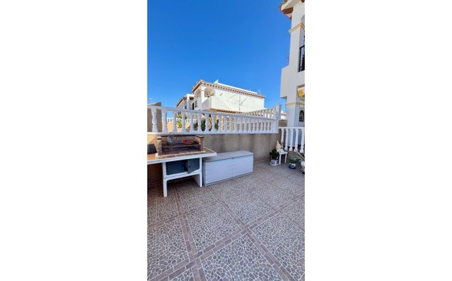 Resale - Apartment -
Orihuela Costa - La Ciñuelica