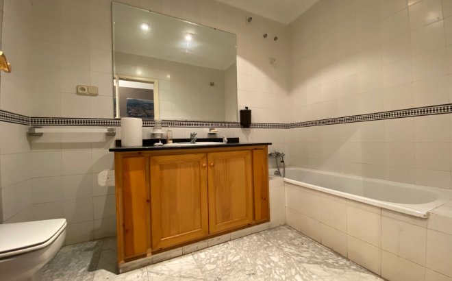 Resale - Apartment -
Torrevieja - Costa Blanca