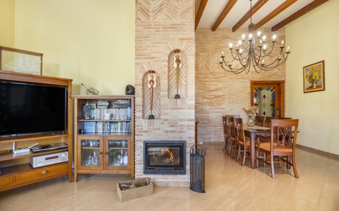 Revente - Villa -
Torrevieja - Costa Blanca