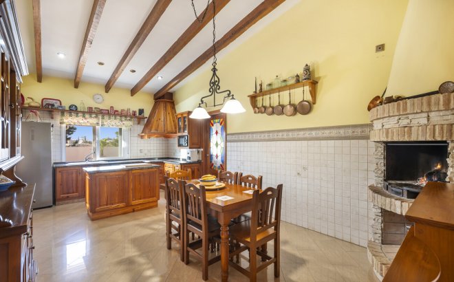 Revente - Villa -
Torrevieja - Costa Blanca