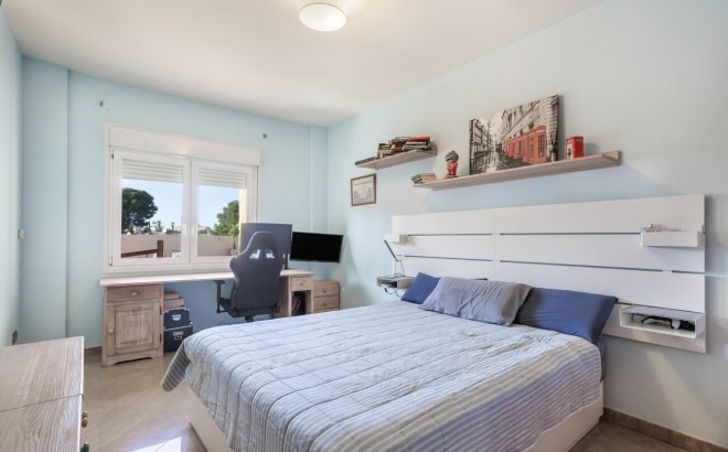 Revente - Villa -
Torrevieja - Costa Blanca