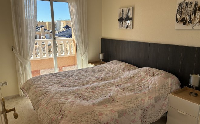 Revente - Appartement -
Orihuela Costa - Costa Blanca