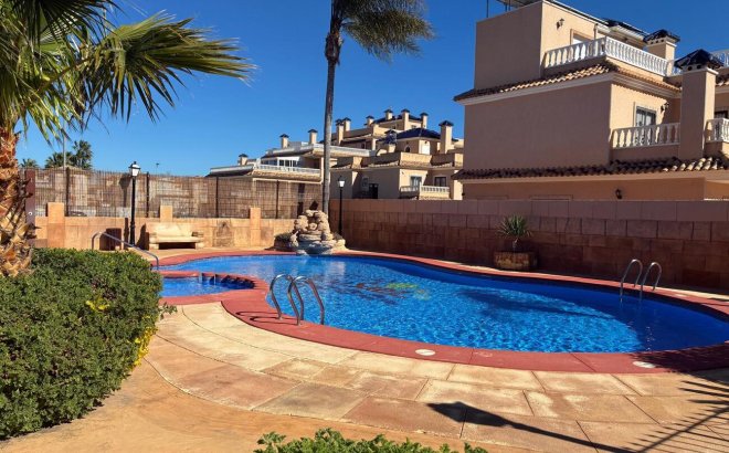 Revente - Appartement -
Orihuela Costa - Costa Blanca