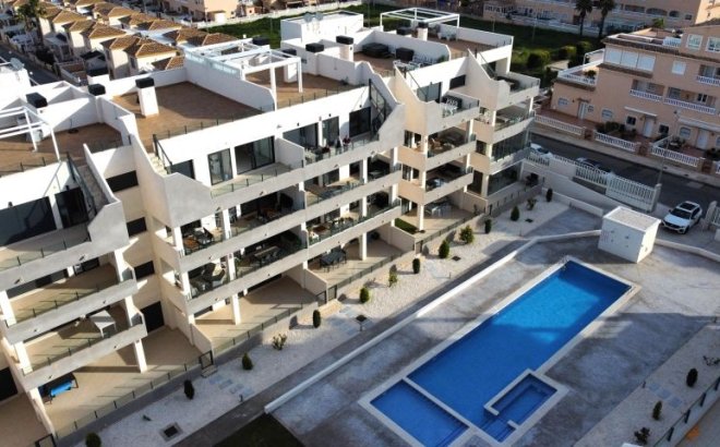 Herverkoop - Appartement -
Orihuela Costa - Costa Blanca