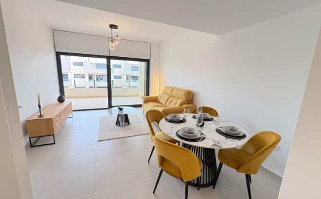 Herverkoop - Appartement -
Orihuela Costa - Costa Blanca