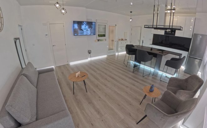 Resale - Apartment -
Torrevieja - Playa del Cura