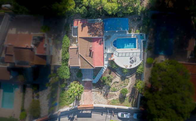 Resale - Villa -
Torrevieja - Costa Blanca