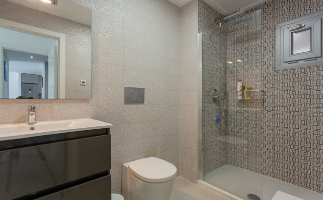 Herverkoop - Appartement -
Torrevieja - Costa Blanca