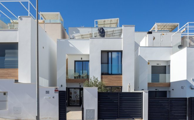 Herverkoop - Town House -
Benijofar - Costa Blanca