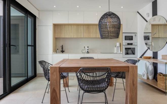 Herverkoop - Town House -
Benijofar - Costa Blanca