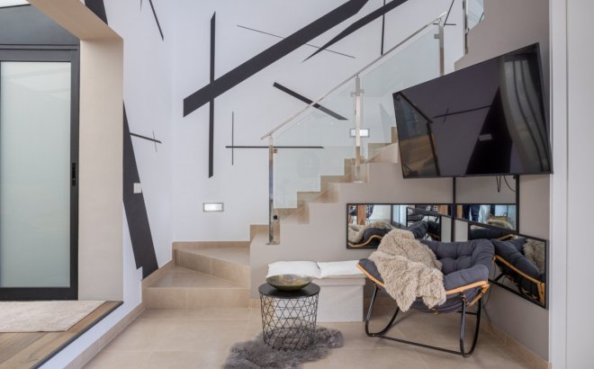 Herverkoop - Town House -
Benijofar - Costa Blanca