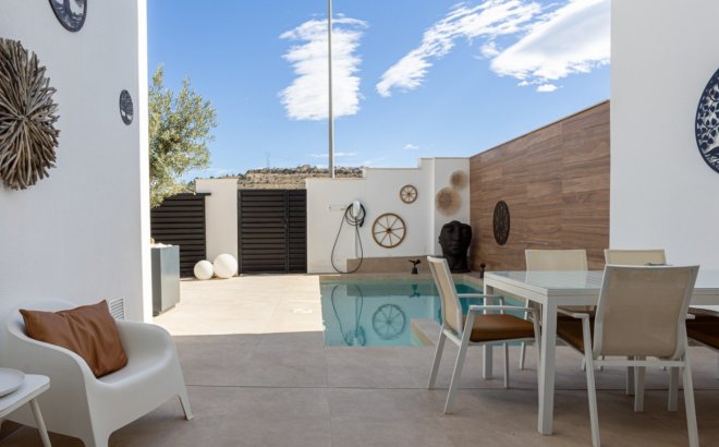 Herverkoop - Town House -
Benijofar - Costa Blanca