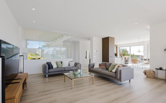 Resale - Villa -
Orihuela Costa - Costa Blanca